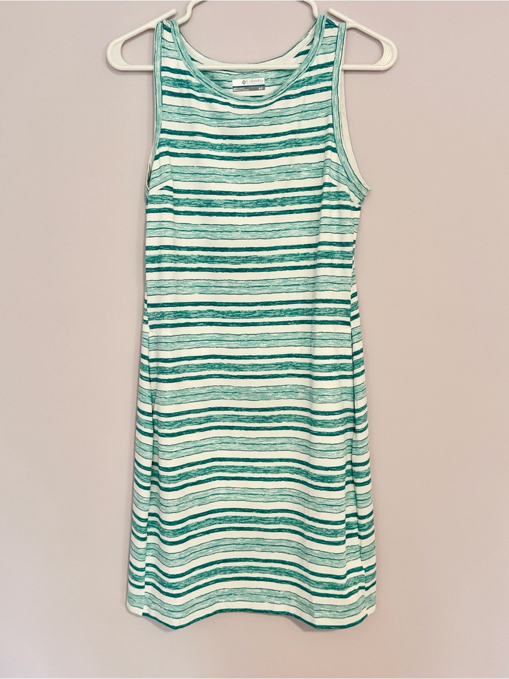 Columbia women’s S Omni freeze dress. Brand new, never worn.